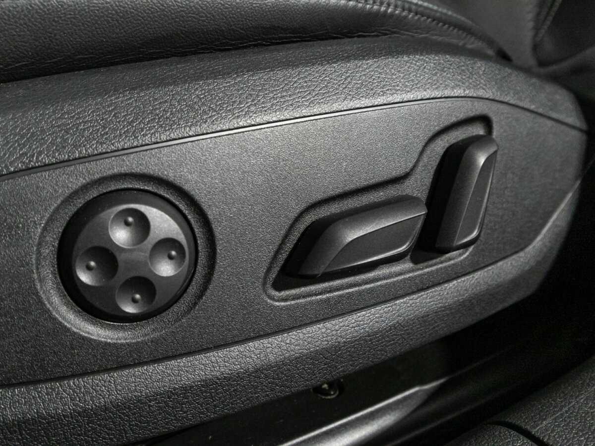 Б/У Ауди А4 2017 года. Фото: #15