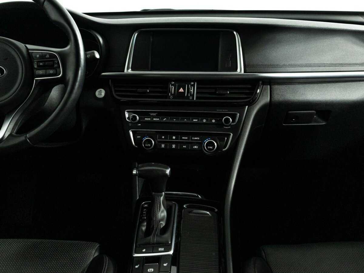 Б/У Киа Оптима 2018 года. Фото: #13