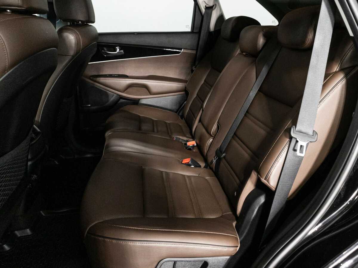 Б/У Киа Соренто 2018 года. Фото: #9