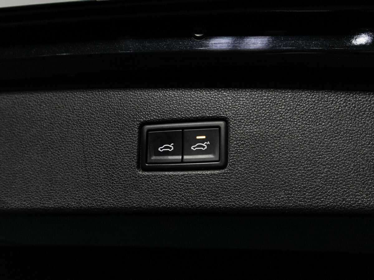 Б/У Фольксваген Тигуан 2017 года. Фото: #15