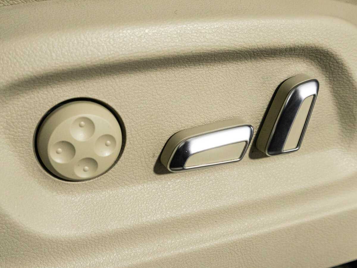 Б/У Ауди К5 2014 года. Фото: #14