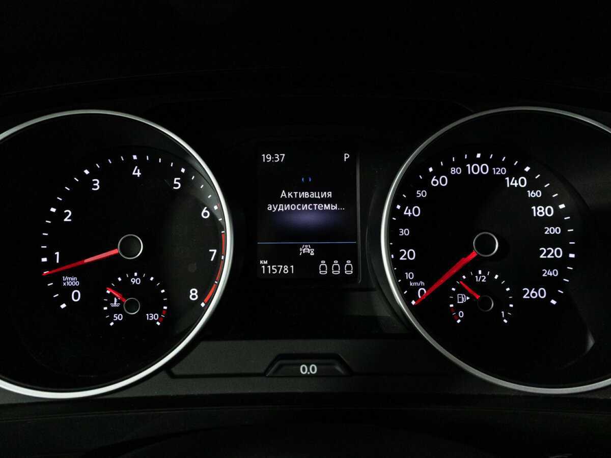 Б/У Фольксваген Тигуан 2019 года. Фото: #8