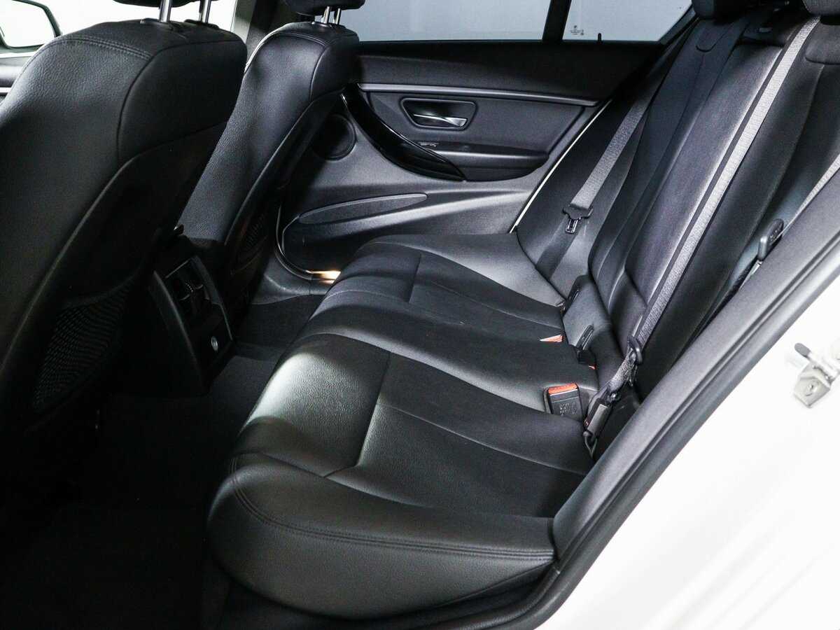 Б/У БМВ 3 серии 2015 года. Фото: #7