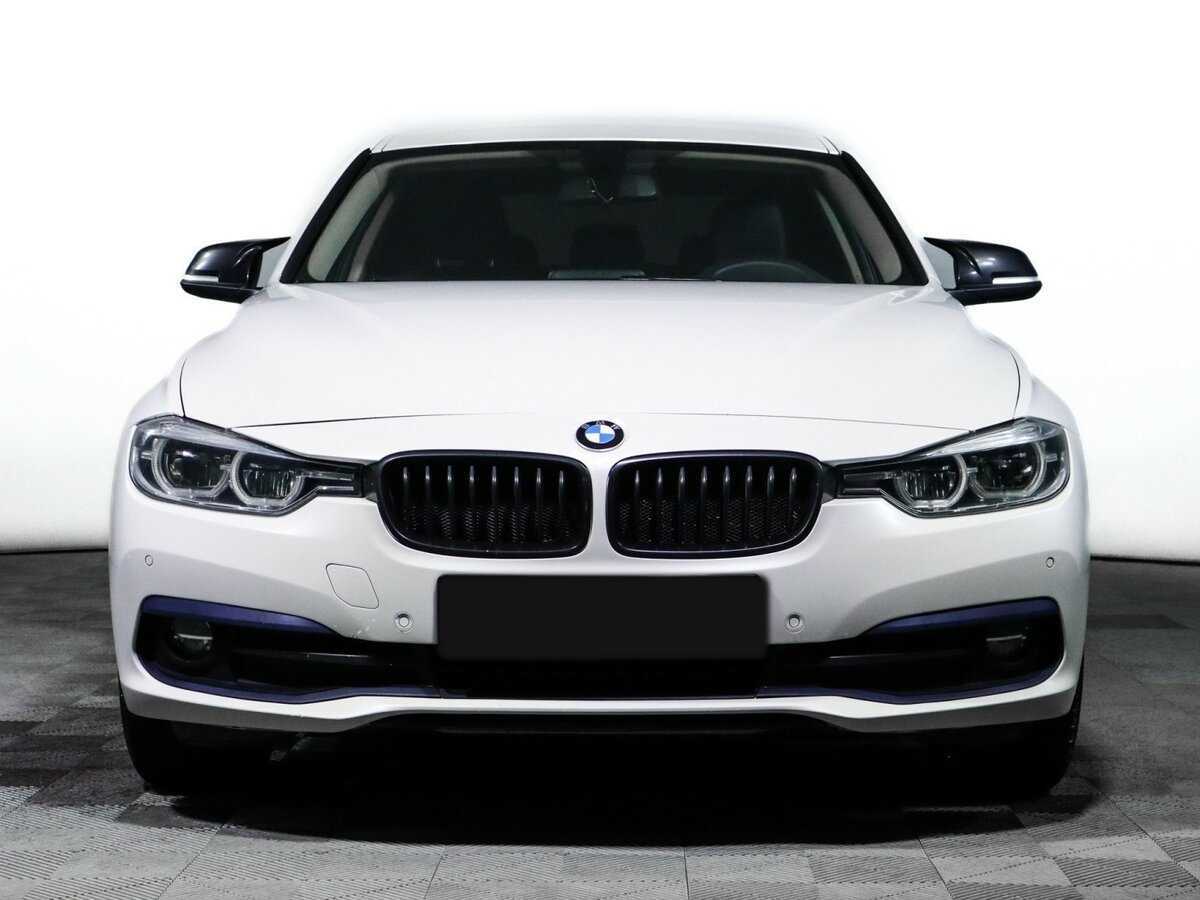 Б/У БМВ 3 серии 2016 года. Фото: #1