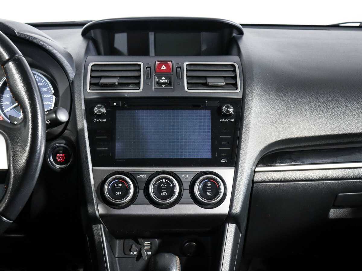 Б/У Субару ИксВи 2015 года. Фото: #9