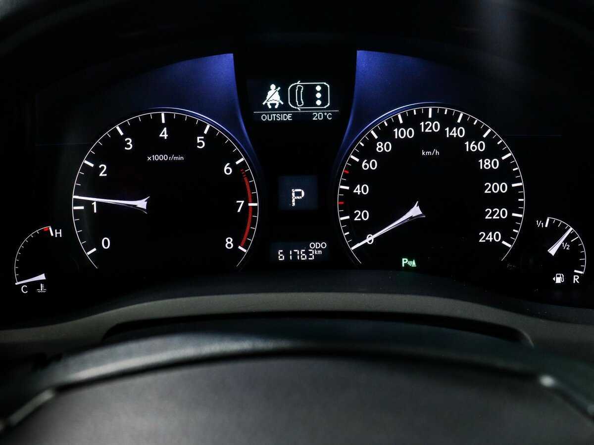 Б/У Лексус Р-Икс 2013 года. Фото: #10