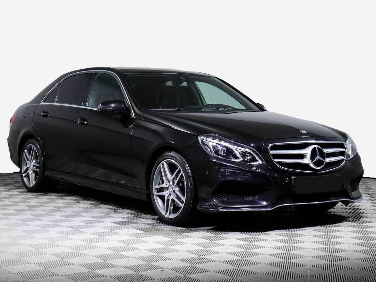 Б/У Мерседес-Бенц Е-Класс 2015 года. Фото: #2