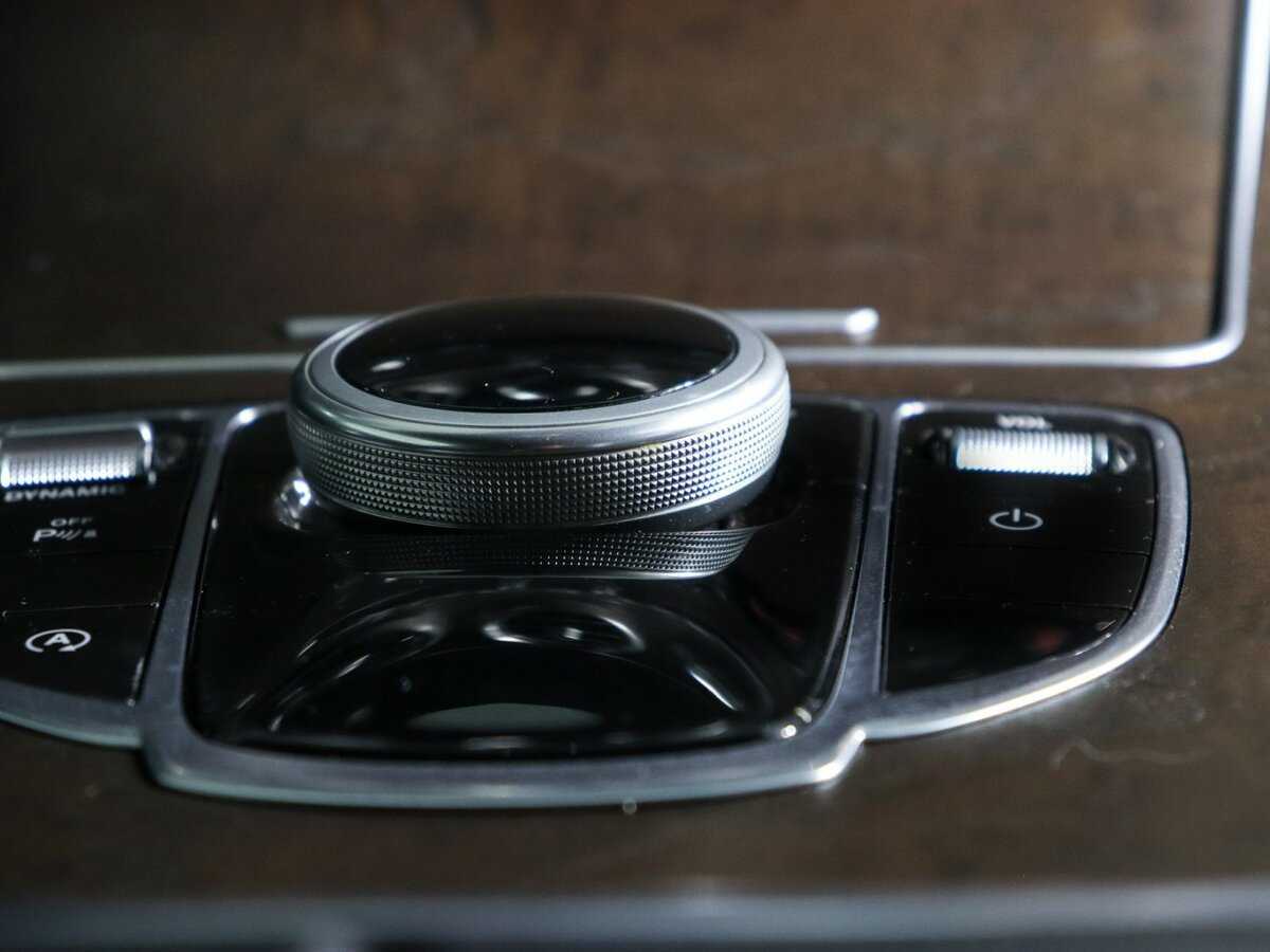 Б/У Мерседес-Бенц Ц-Класс 2016 года. Фото: #12