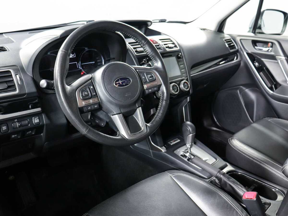 Б/У Субару Форестер 2016 года. Фото: #10