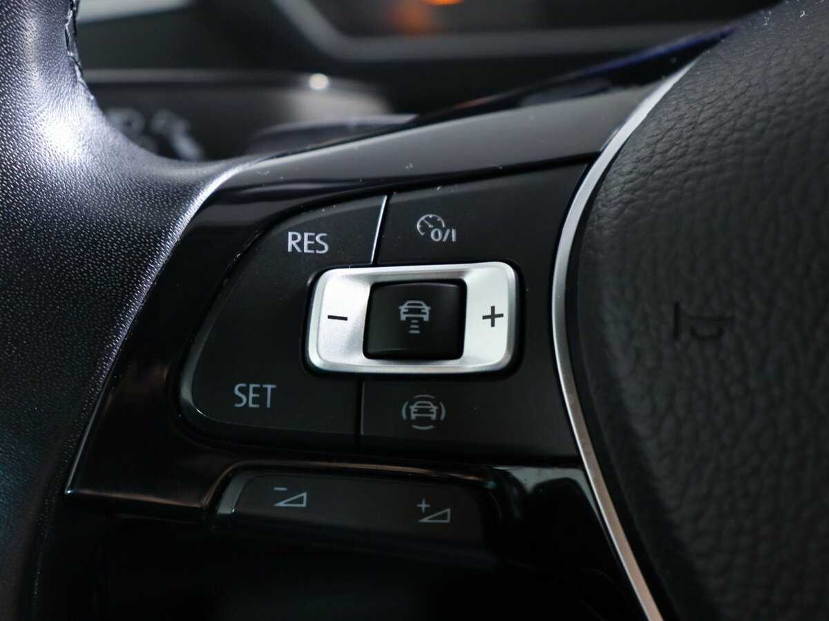 Б/У Фольксваген Тигуан 2020 года. Фото: #16