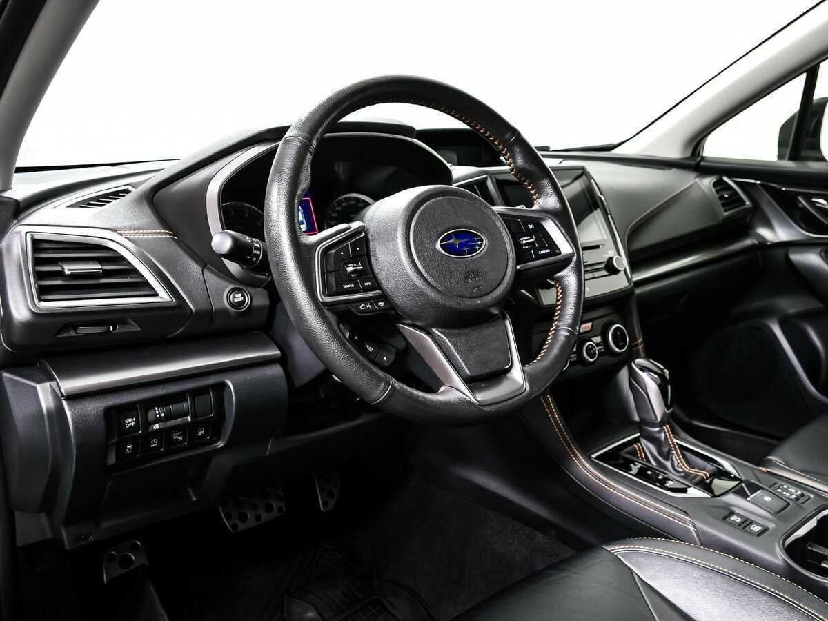 Б/У Субару ИксВи 2018 года. Фото: #12