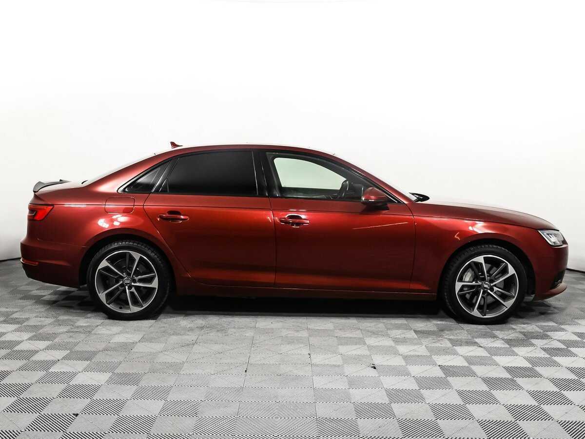 Б/У Ауди А4 2016 года. Фото: #3