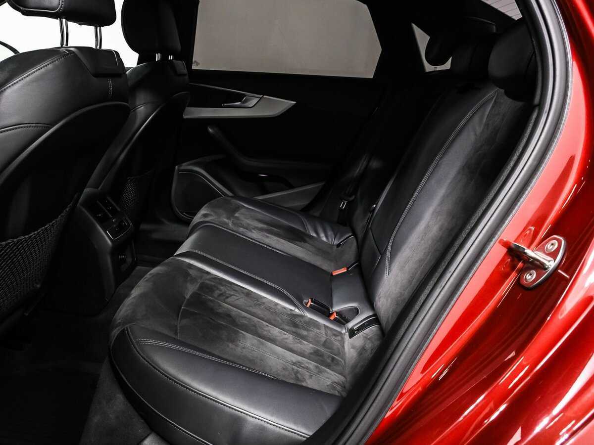 Б/У Ауди А4 2016 года. Фото: #12