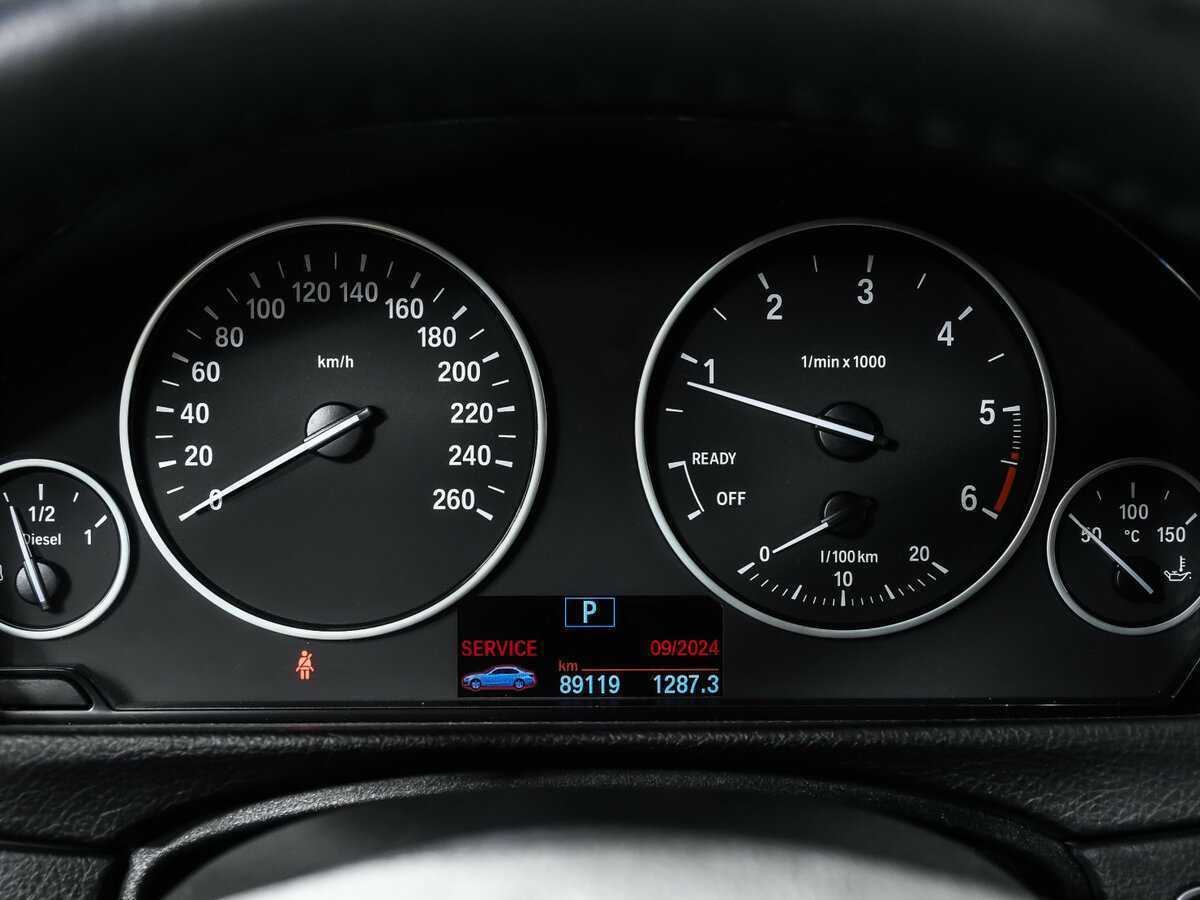 Б/У БМВ 3 серии 2017 года. Фото: #9