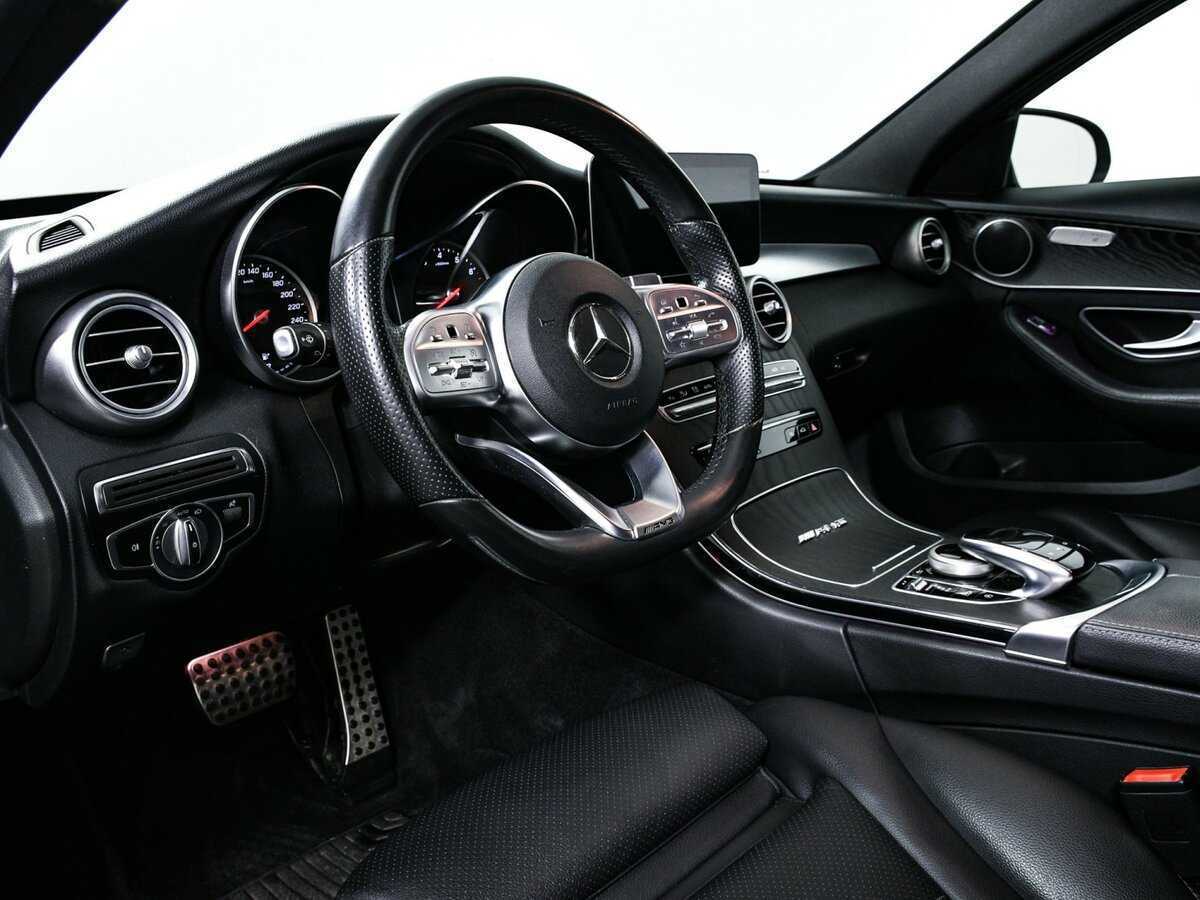 Б/У Мерседес-Бенц Ц-Класс 2018 года. Фото: #12