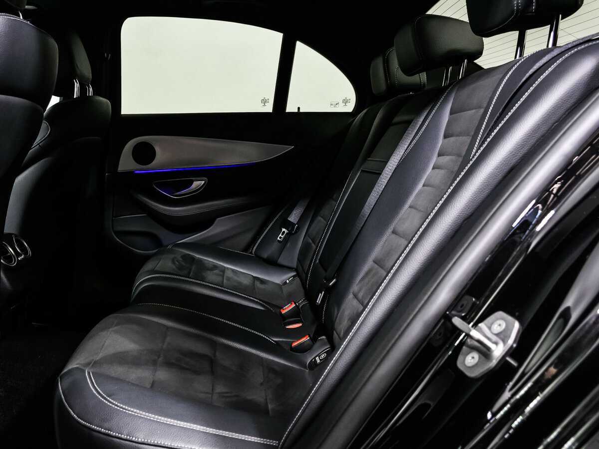 Б/У Мерседес-Бенц Е-Класс 2016 года. Фото: #12