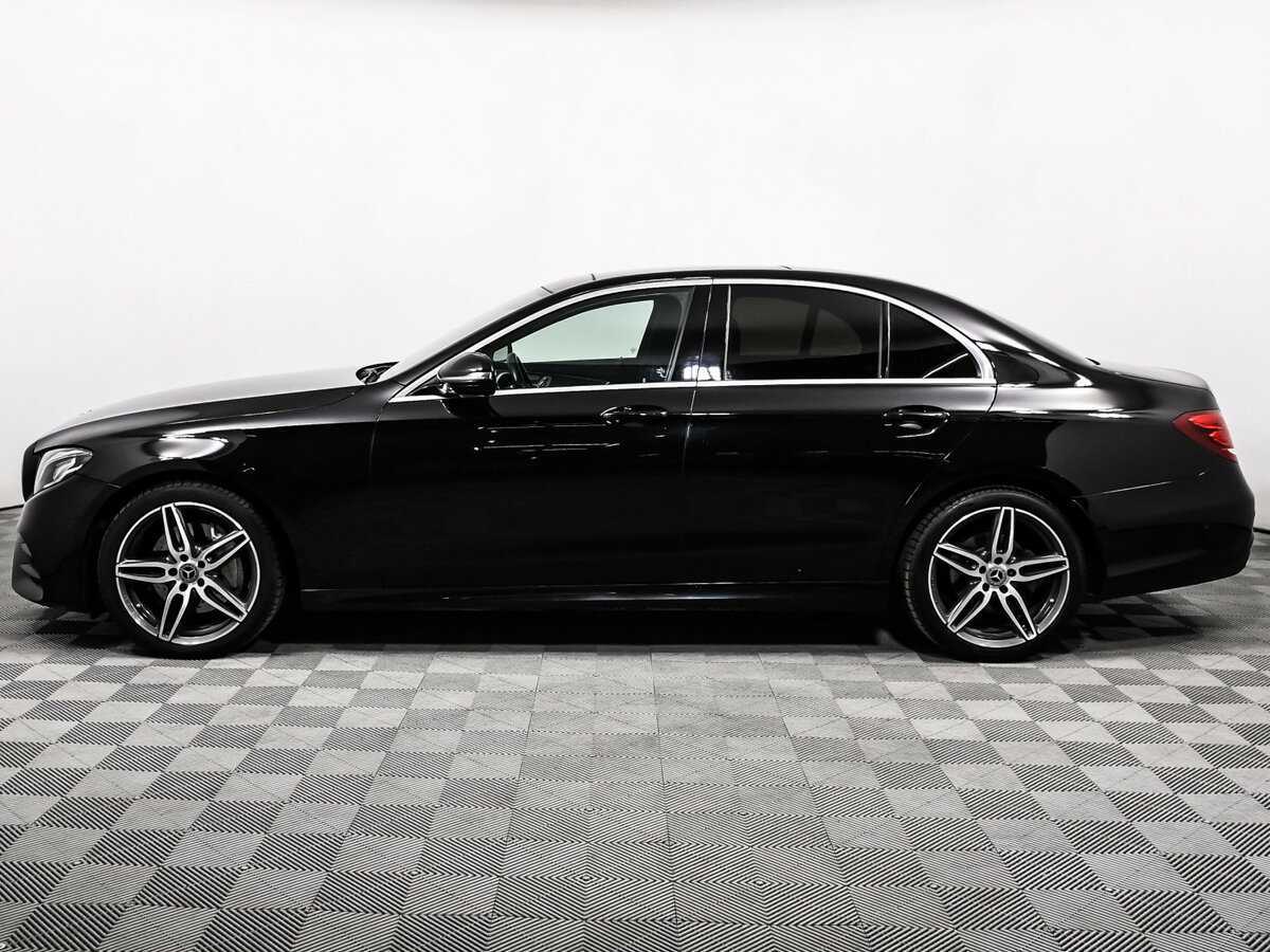 Б/У Мерседес-Бенц Е-Класс 2016 года. Фото: #15
