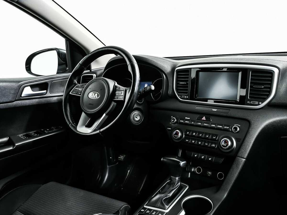 Б/У Киа Спортейдж 2018 года. Фото: #8