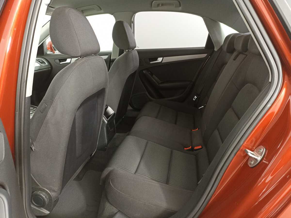 Б/У Ауди А4 2012 года. Фото: #8