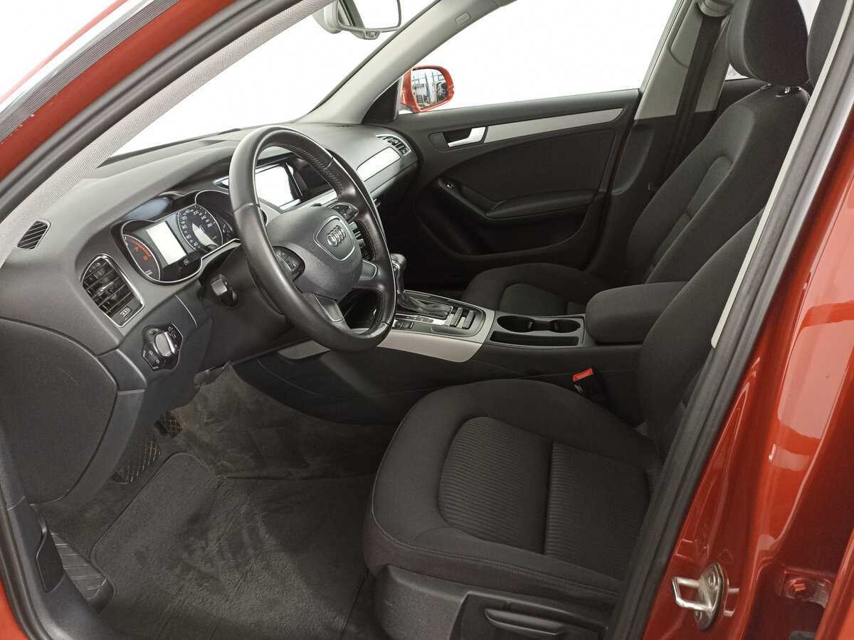 Б/У Ауди А4 2012 года. Фото: #12