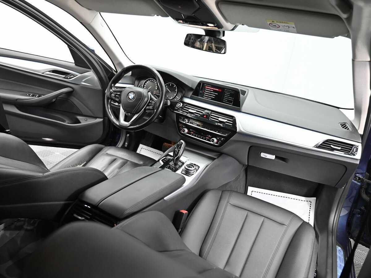 Б/У БМВ 5 серии 2017 года. Фото: #12