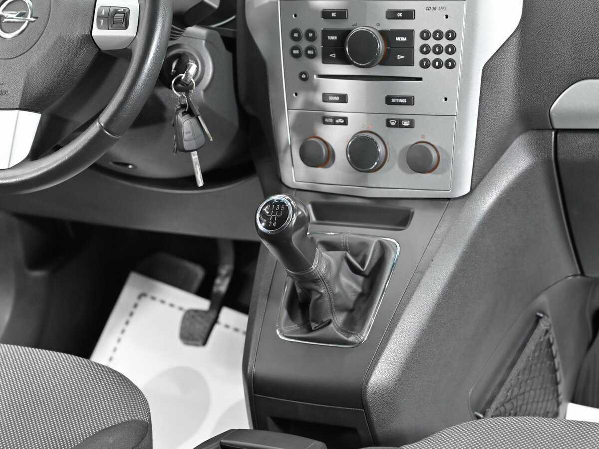 Б/У Опель Зафира 2012 года. Фото: #7