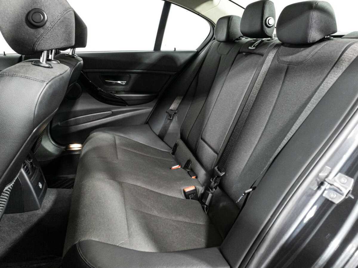 Б/У БМВ 3 серии 2018 года. Фото: #9