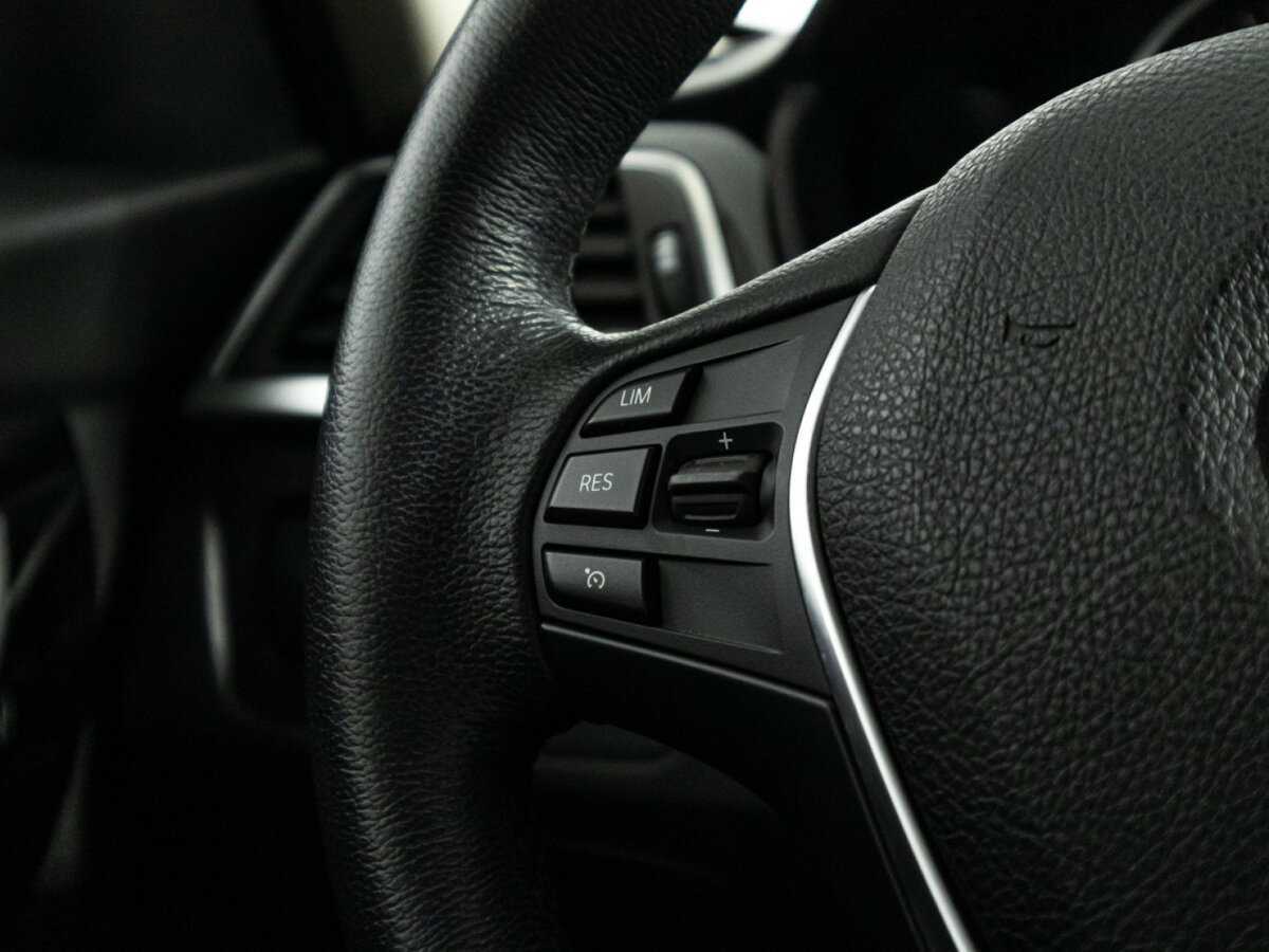 Б/У БМВ 3 серии 2018 года. Фото: #20