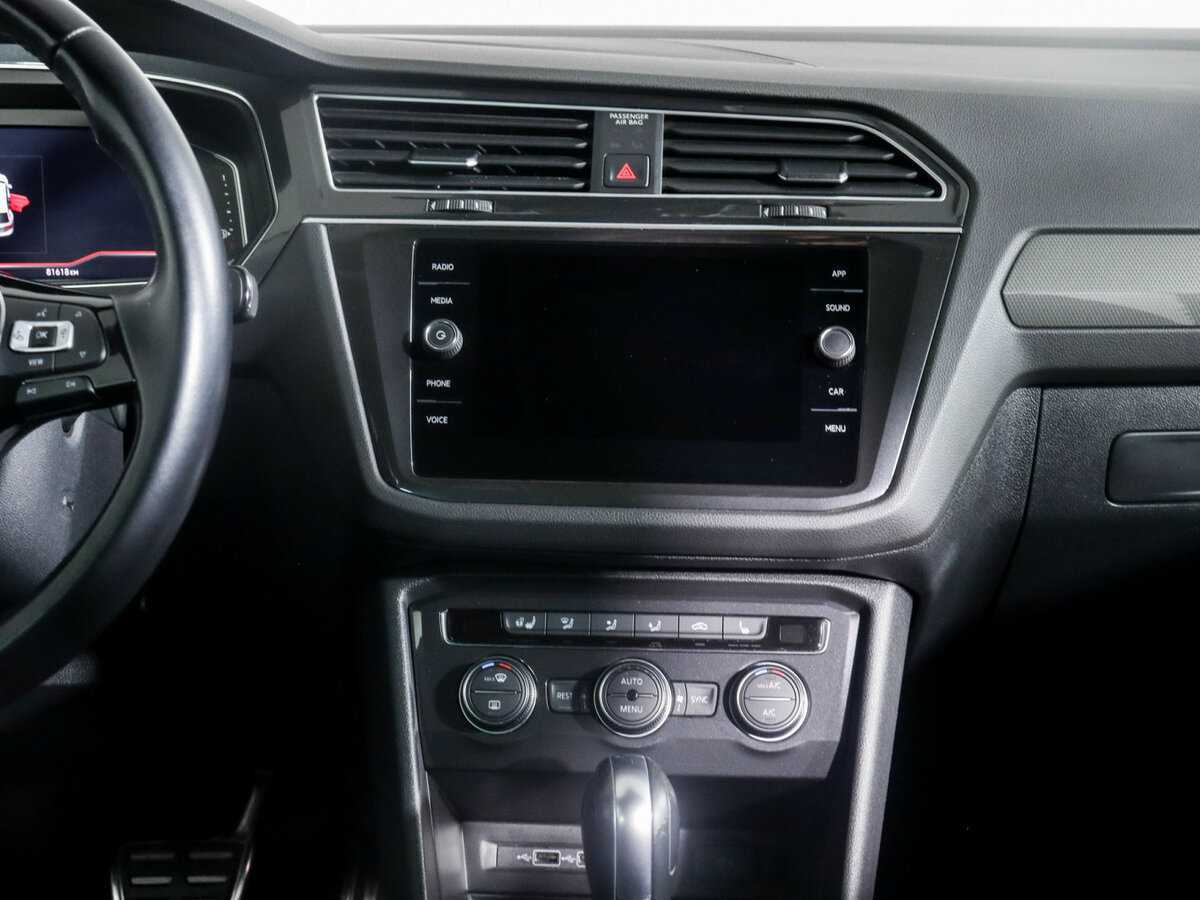 Б/У Фольксваген Тигуан 2020 года. Фото: #9