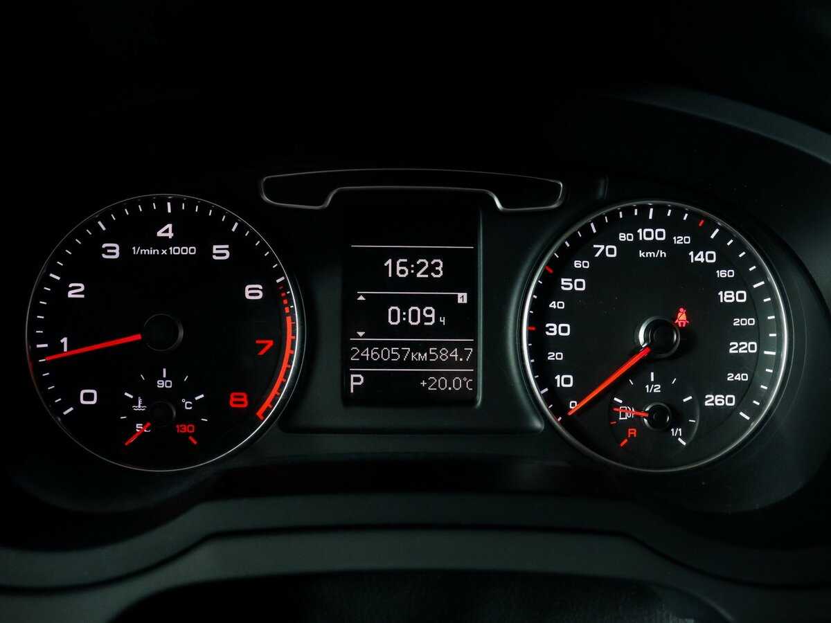 Б/У Ауди К3 2013 года. Фото: #7