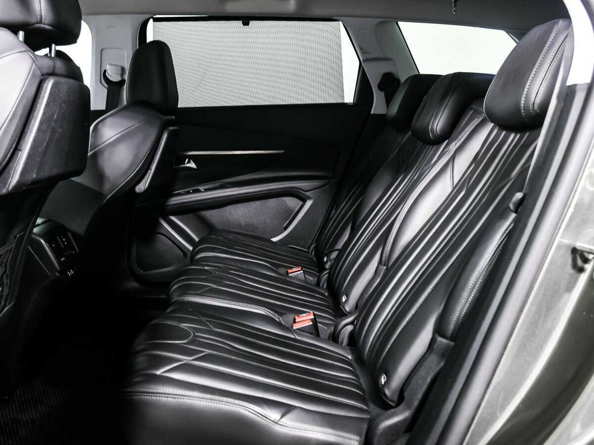 Б/У Пежо 5008 2019 года. Фото: #11