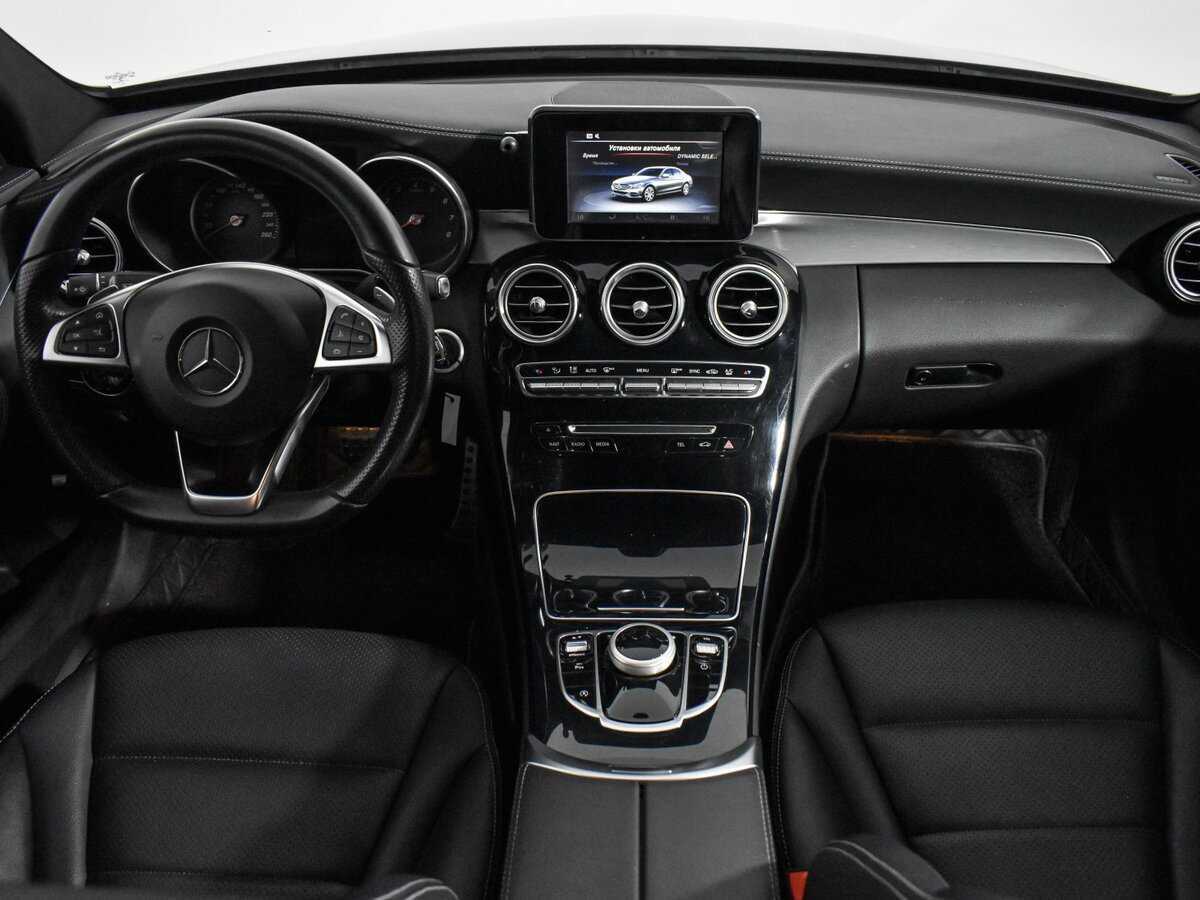 Б/У Мерседес-Бенц Ц-Класс 2015 года. Фото: #10