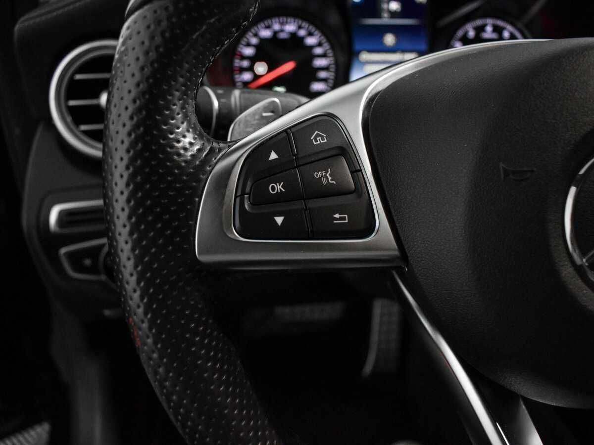 Б/У Мерседес-Бенц Ц-Класс 2015 года. Фото: #14