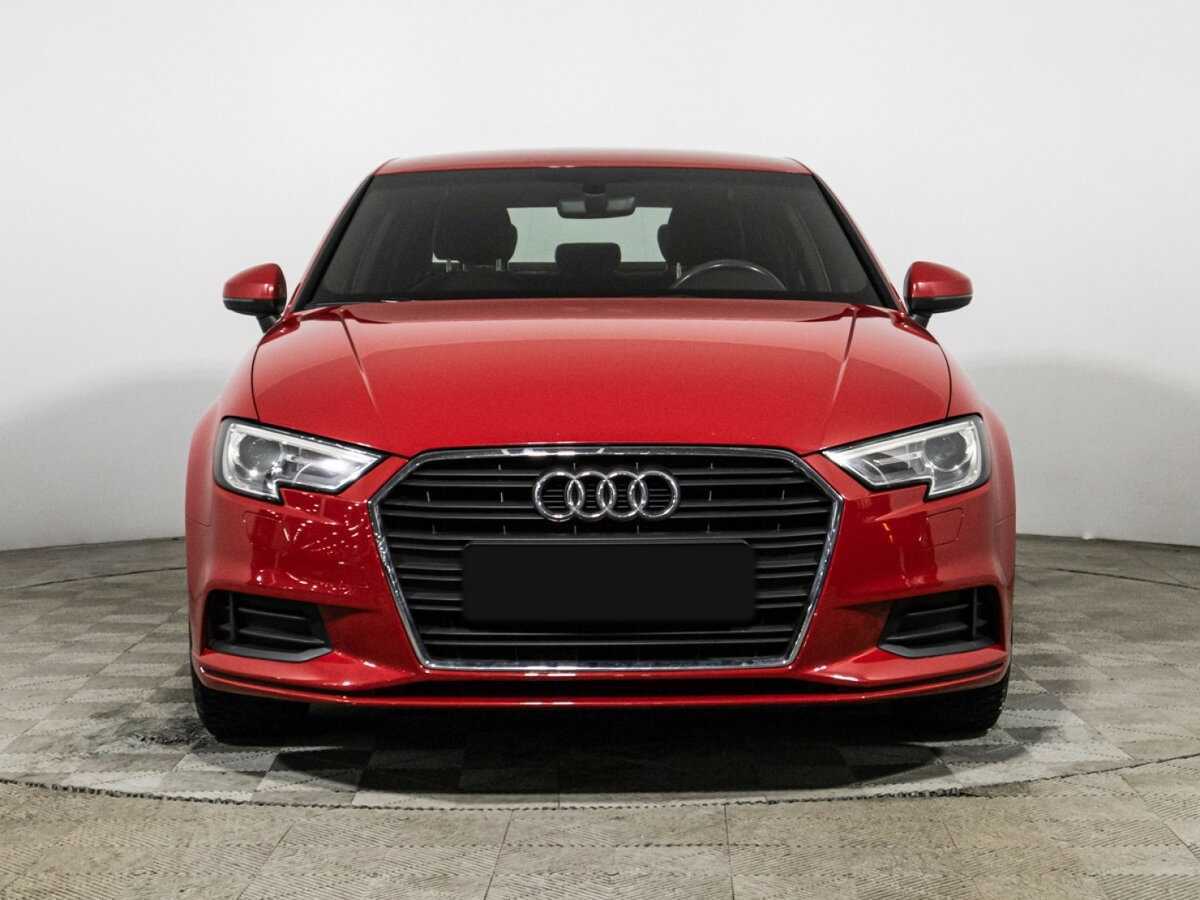 Б/У Ауди А3 2019 года. Фото: #1