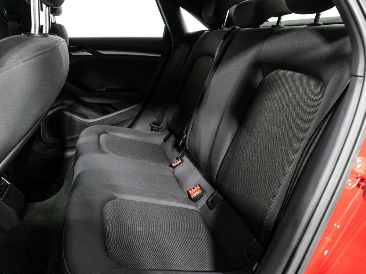 Б/У Ауди А3 2019 года. Фото: #9