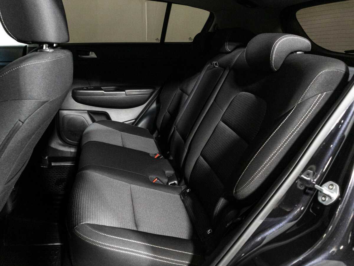 Б/У Киа Спортейдж 2018 года. Фото: #9