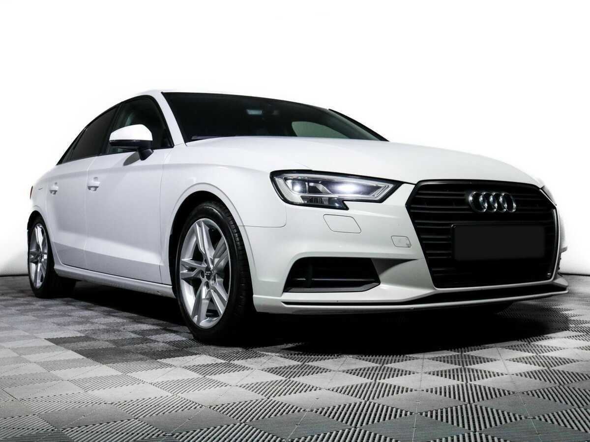 Б/У Ауди А3 2018 года. Фото: #17