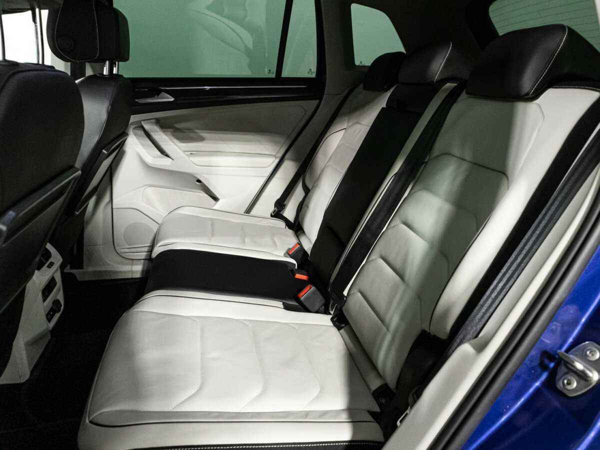 Б/У Фольксваген Тигуан 2018 года. Фото: #9