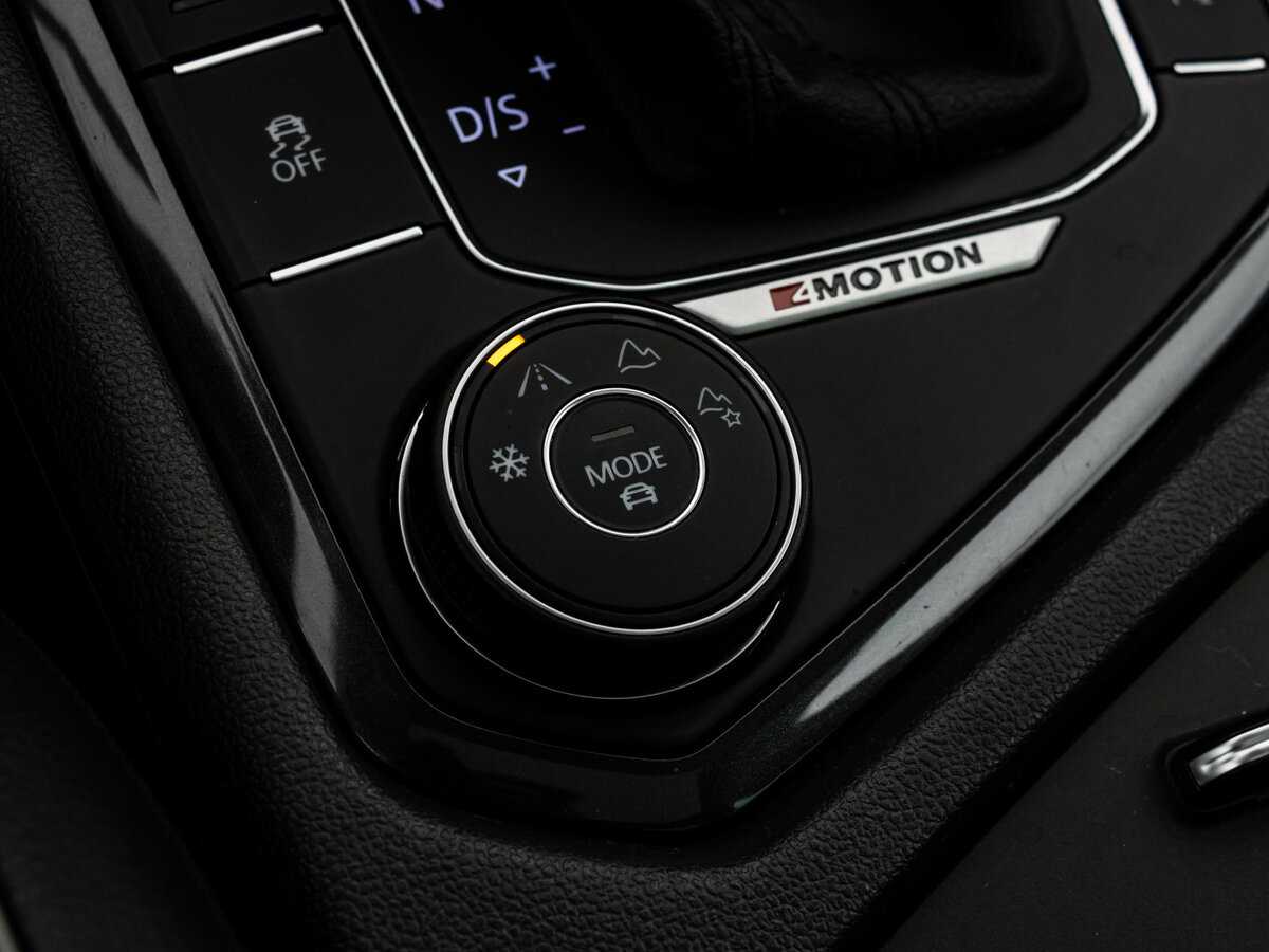 Б/У Фольксваген Тигуан 2017 года. Фото: #16