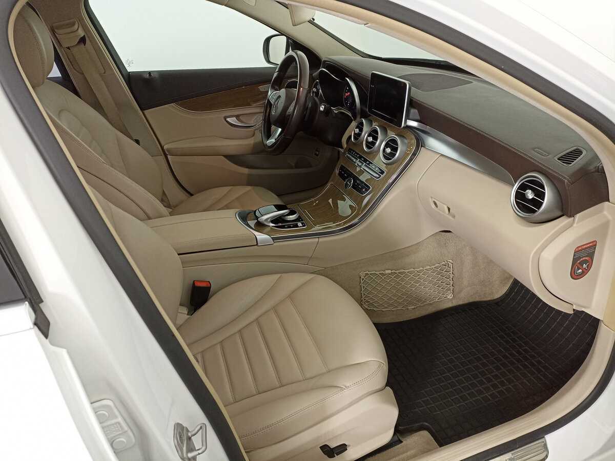 Б/У Мерседес-Бенц Ц-Класс 2014 года. Фото: #10