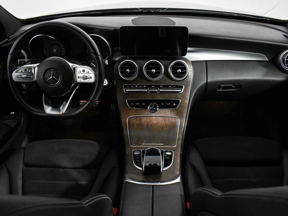 Б/У Мерседес-Бенц Ц-Класс 2019 года. Фото: #15