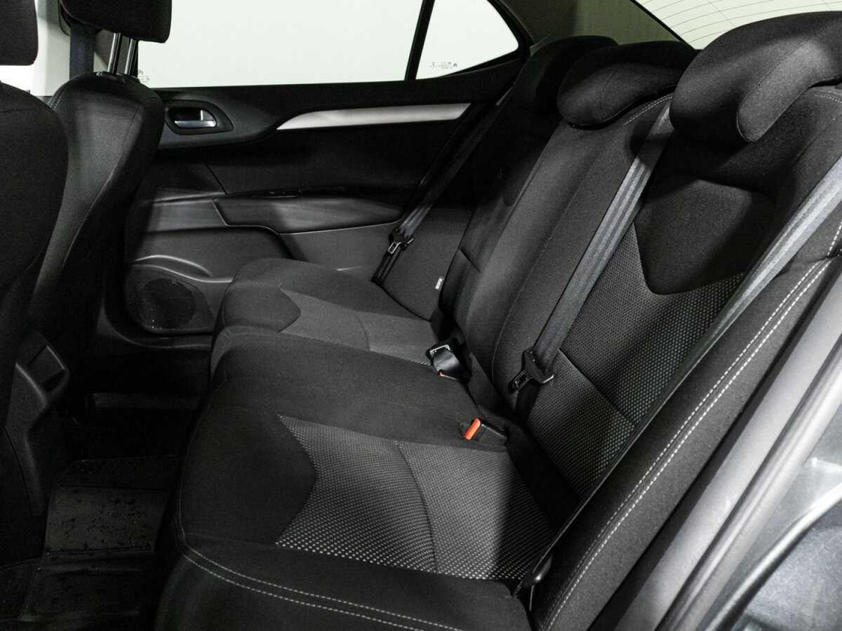 Б/У Ситроен Ц4 2016 года. Фото: #9