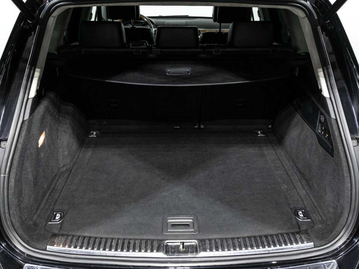 Б/У Фольксваген Туарег 2012 года. Фото: #20