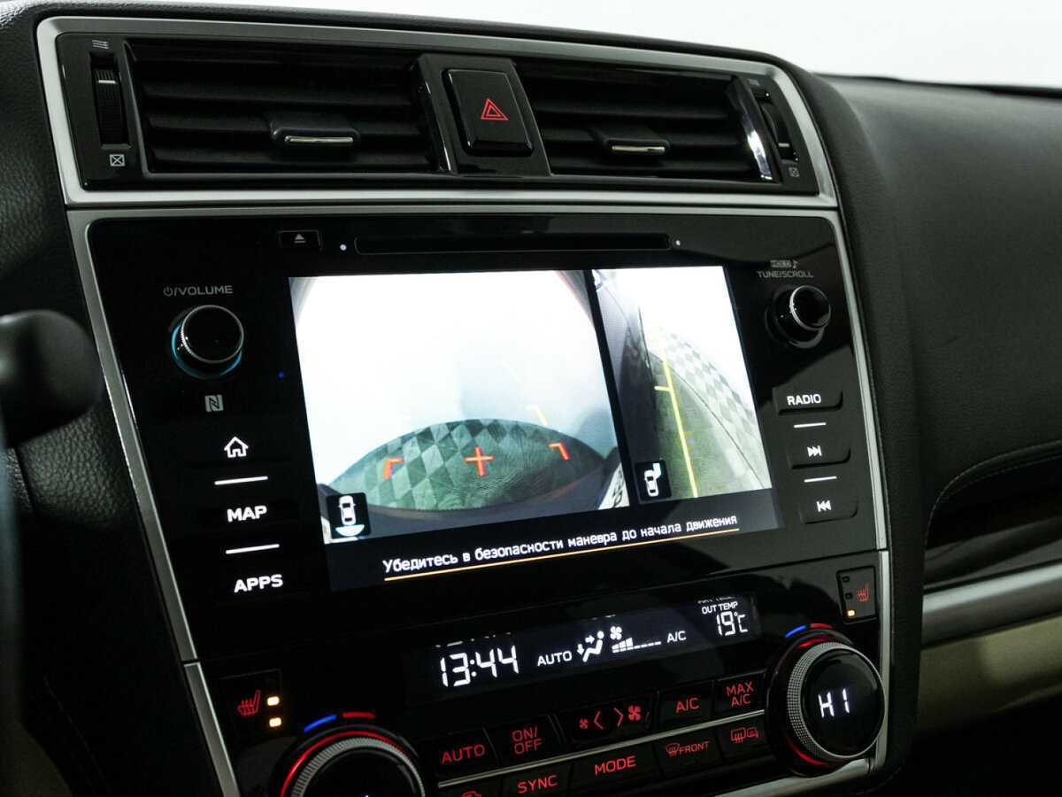 Б/У Субару Аутбэк 2018 года. Фото: #19