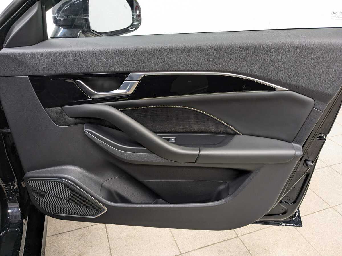 Б/У ФАВ Бестюн Б70 2023 года. Фото: #24