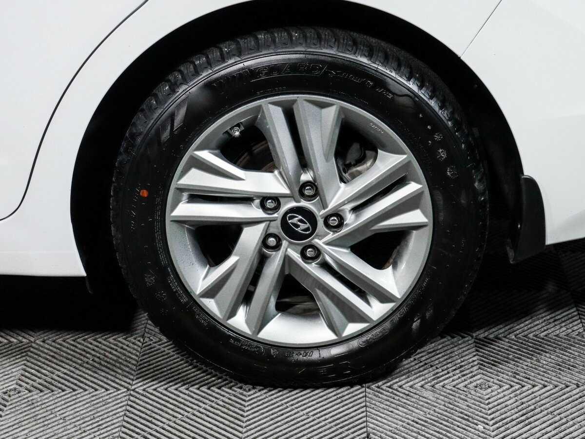 Б/У Хендай Елантра 2020 года. Фото: #14