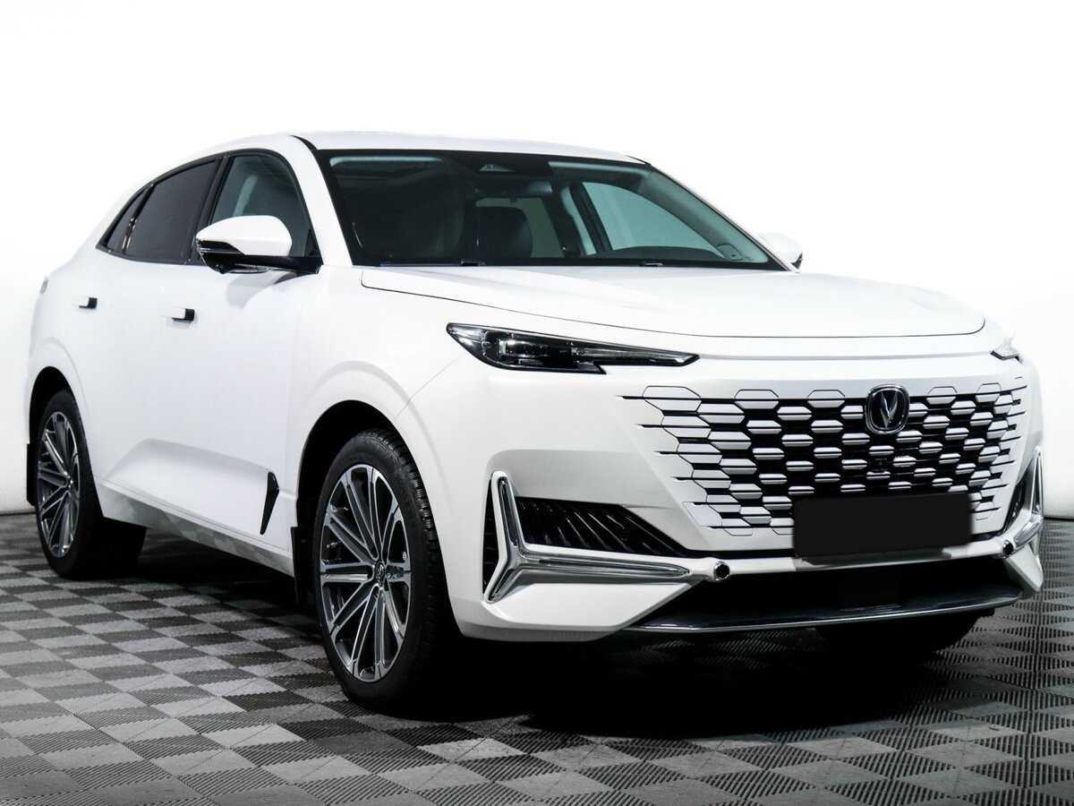 Б/У Чанган УНИ-К 2022 года. Фото: #2