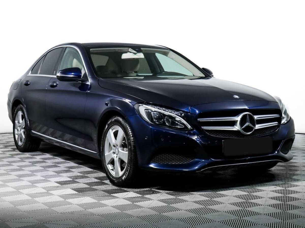 Б/У Мерседес-Бенц Ц-Класс 2015 года. Фото: #2