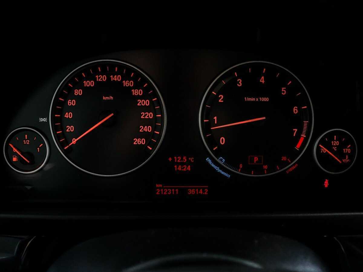 Б/У БМВ 5 серии 2013 года. Фото: #10