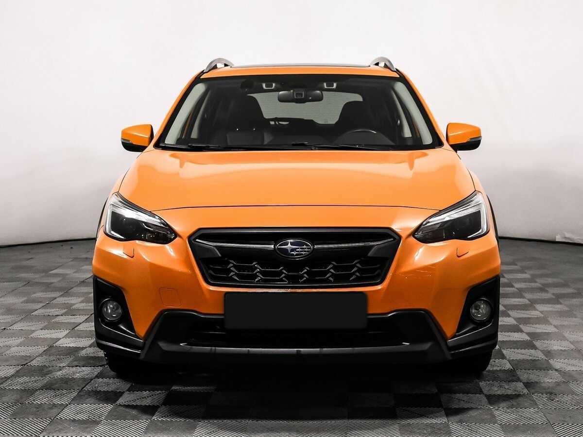 Б/У Субару ИксВи 2017 года. Фото: #1